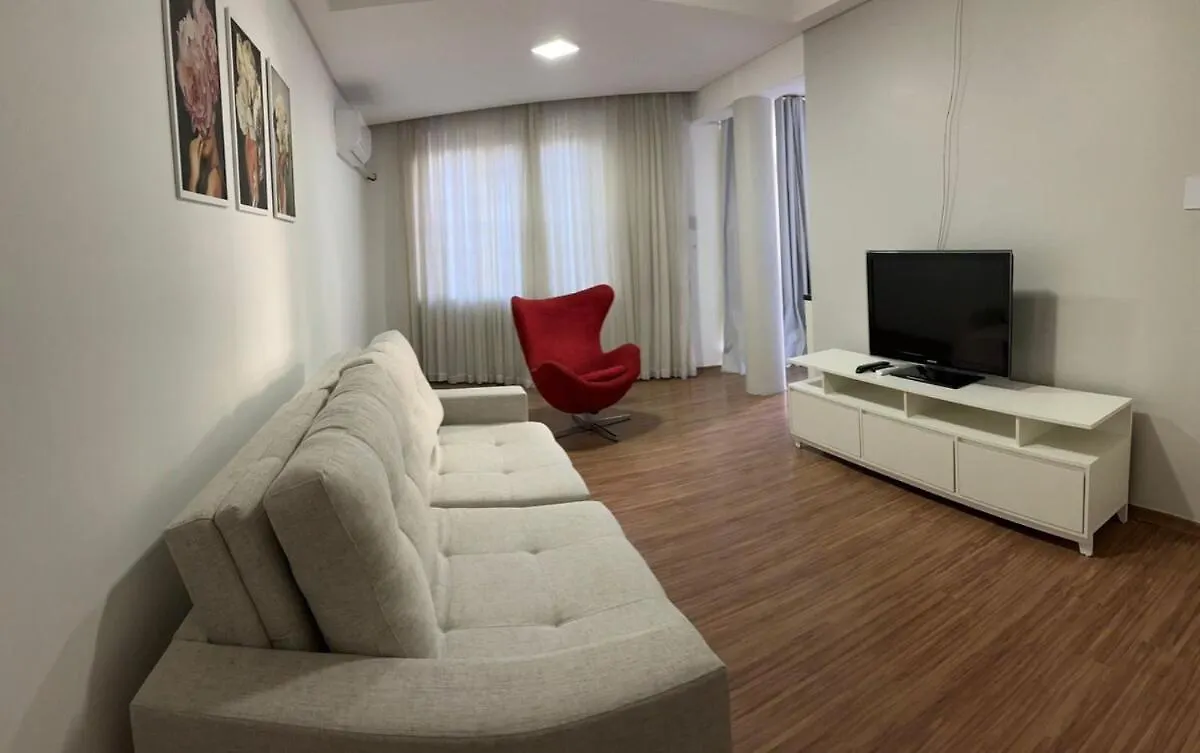 Amplo Apartamento No Centro De Porto Alegre 0*,
